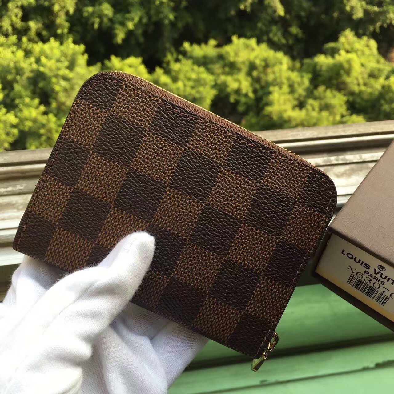 N63070, ZIPPY COIN PURSE, Louis Vuitton LV, 4.3 x 3.1 x 0.8 inches