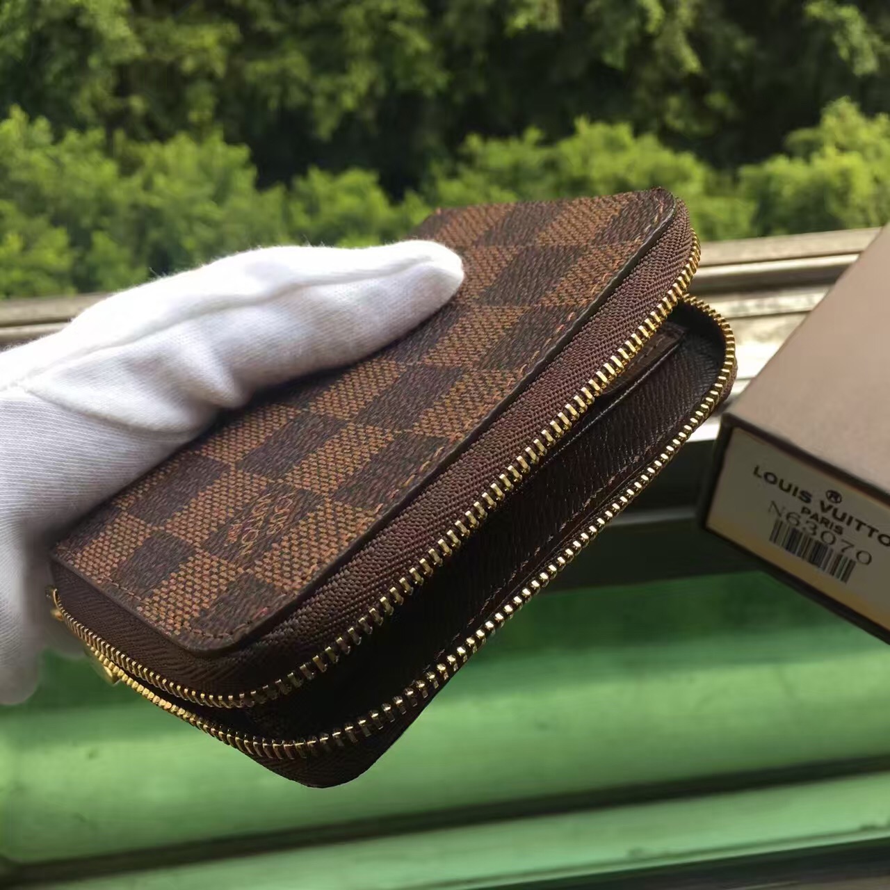 N63070, ZIPPY COIN PURSE, Louis Vuitton LV, 4.3 x 3.1 x 0.8 inches