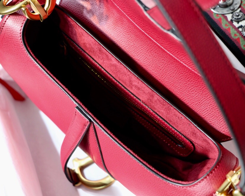 M0446CWVG, DIOR SADDLE CALFSKIN BAG
