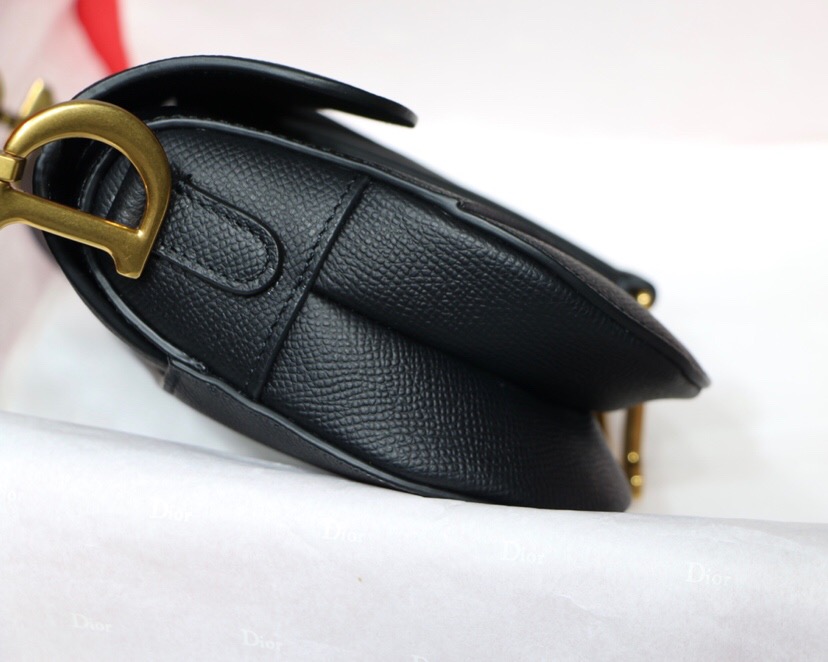 M0446CWVG, DIOR SADDLE CALFSKIN BAG