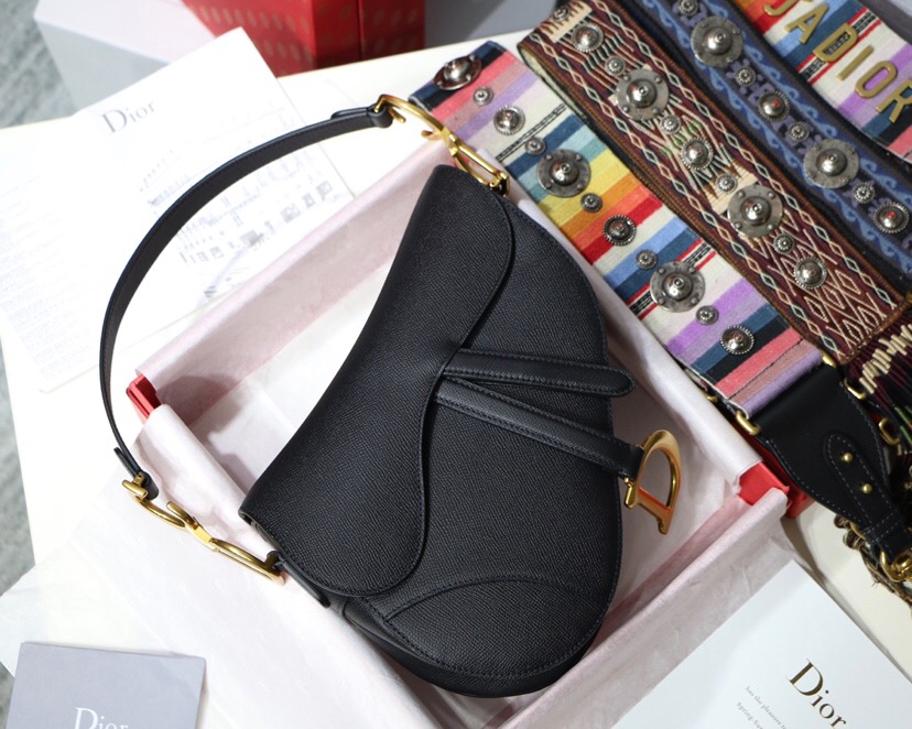 M0447CWVG, MINI DIOR SADDLE CALFSKIN BAG