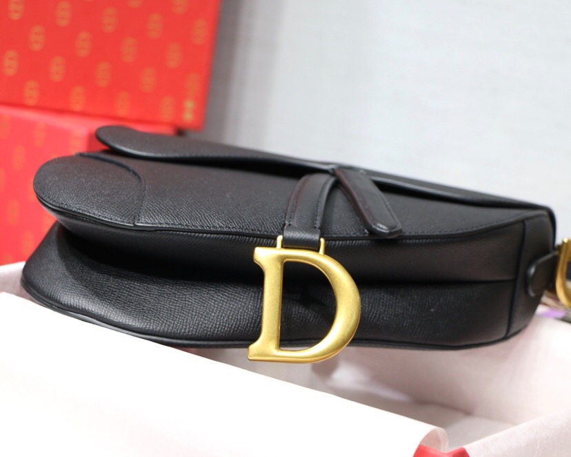 M0447CWVG, MINI DIOR SADDLE CALFSKIN BAG