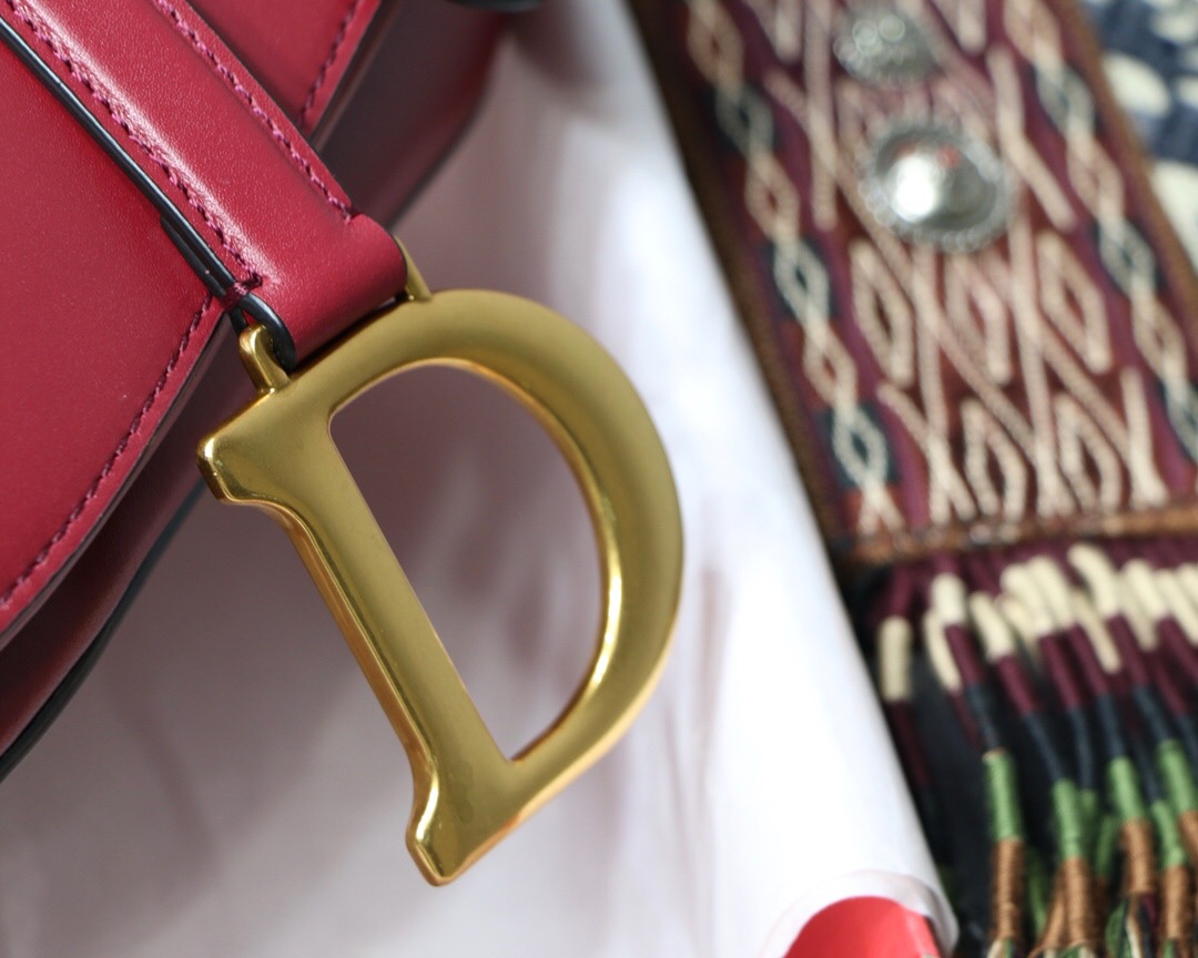 M0446CWVG, DIOR SADDLE CALFSKIN BAG