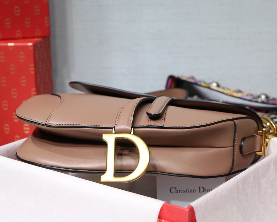 M0446CWVG, DIOR SADDLE CALFSKIN BAG