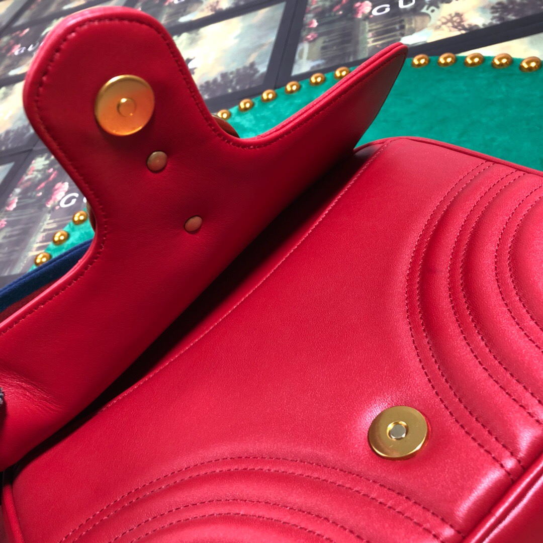 GUCCI, 498100, GG Marmont matelassé shoulder bag