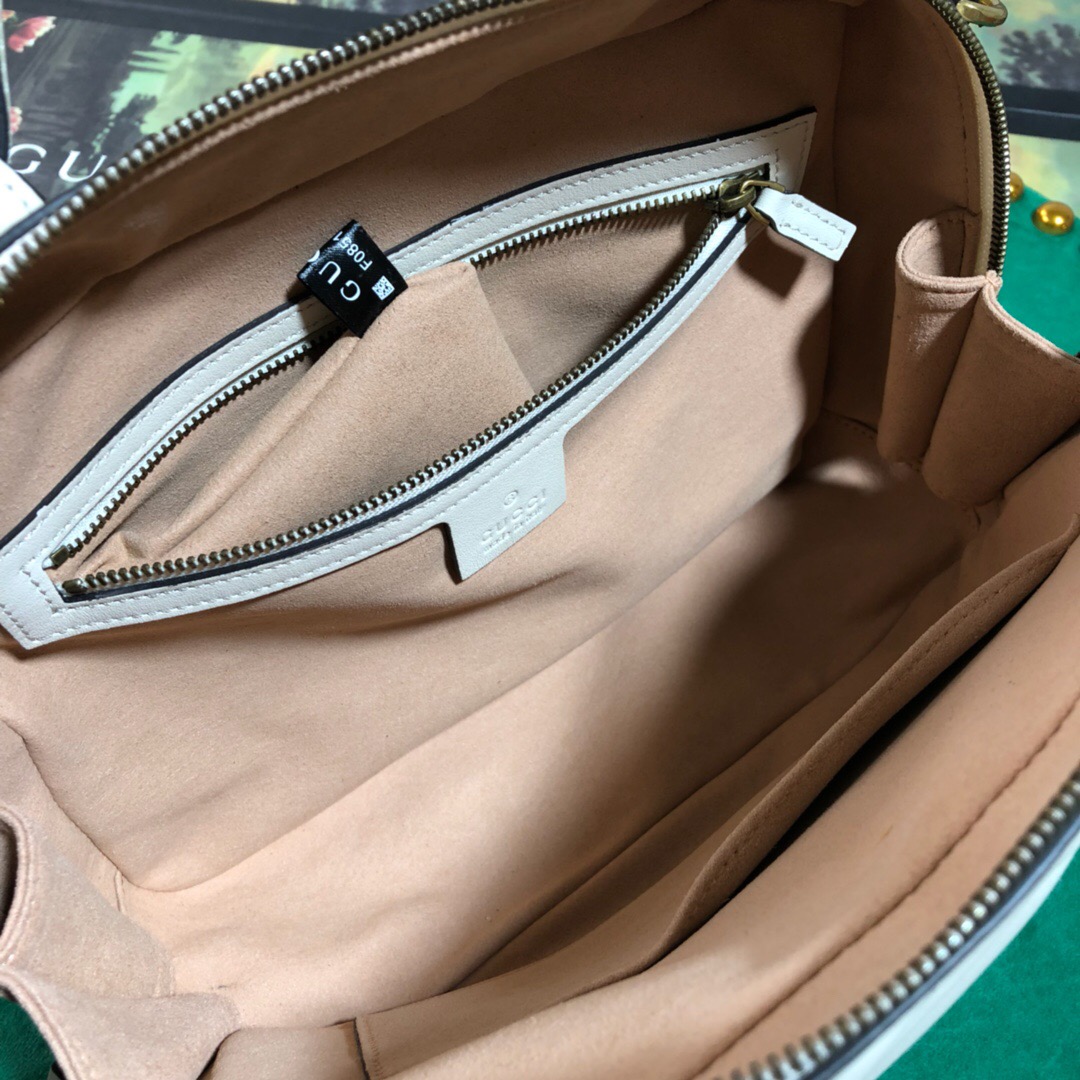 GUCCI, 498100, GG Marmont matelassé shoulder bag