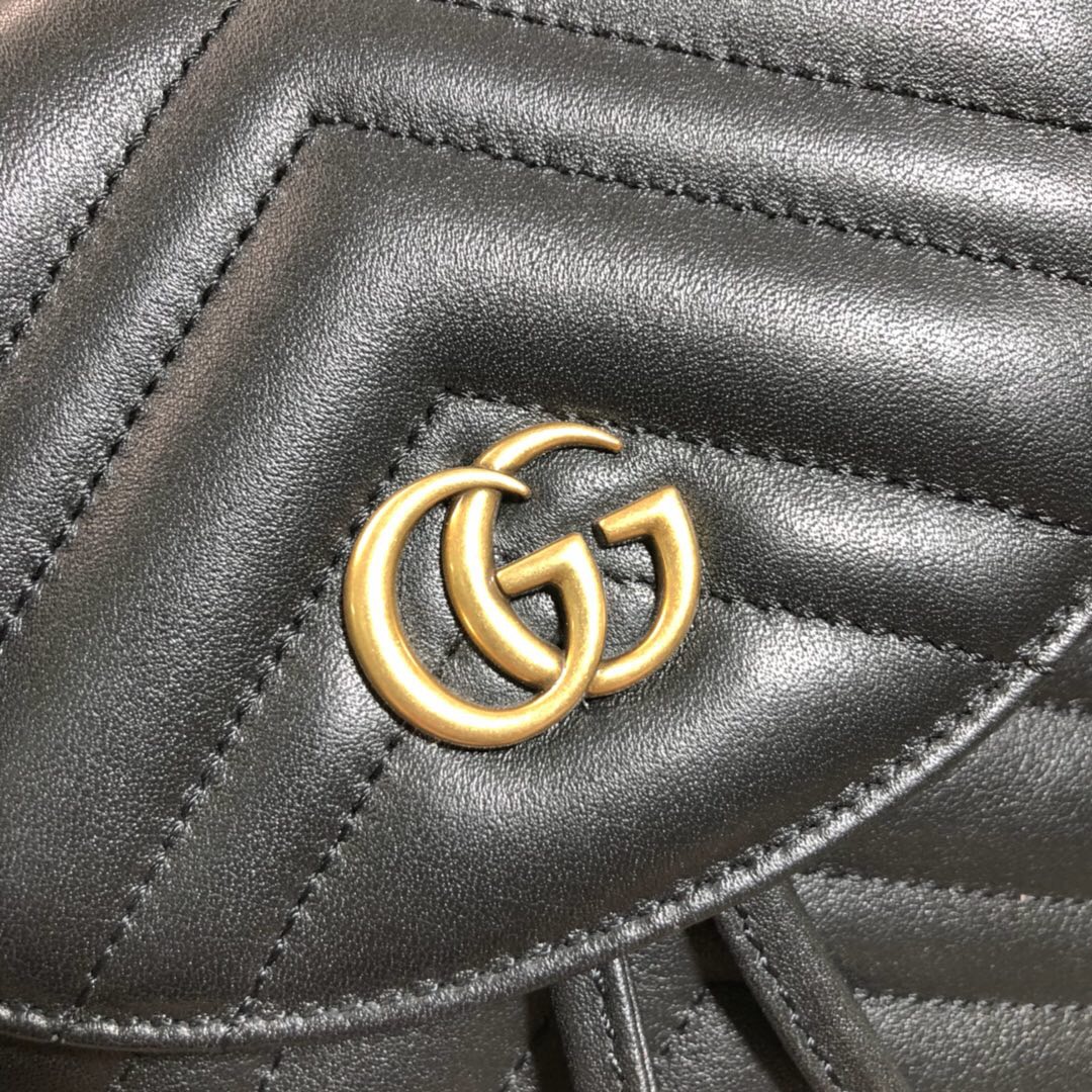 528129 GG Marmont matelassé backpack