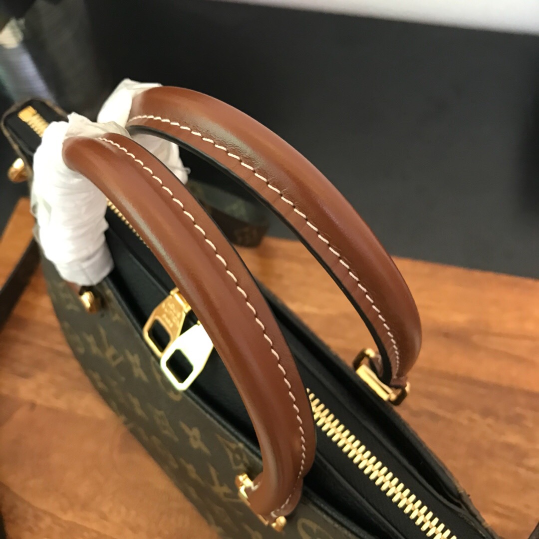 M41218, PALLAS BB Luxury  Louis Vuitton Monogram Canvas and Leather Handbag
