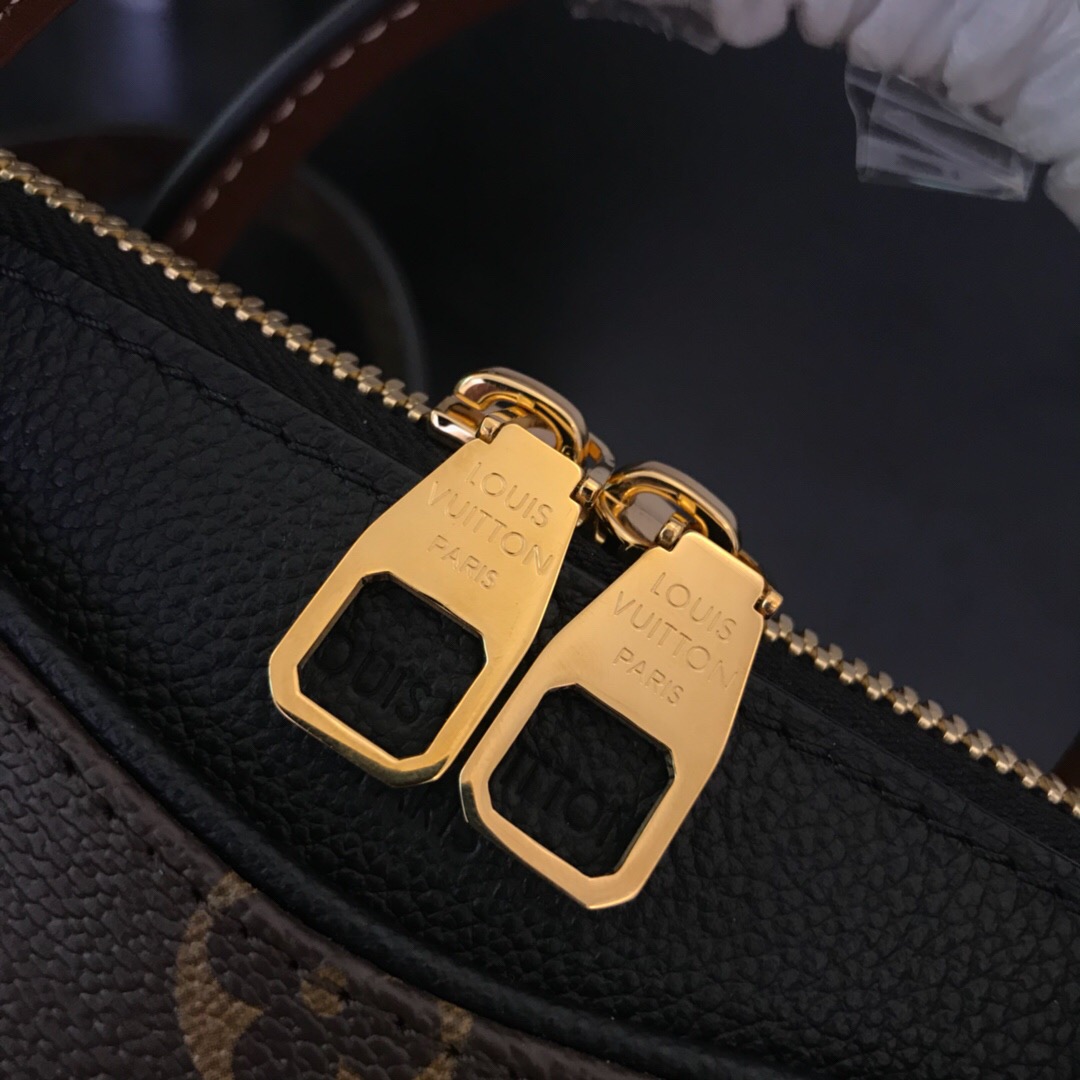 M41218, PALLAS BB Luxury  Louis Vuitton Monogram Canvas and Leather Handbag