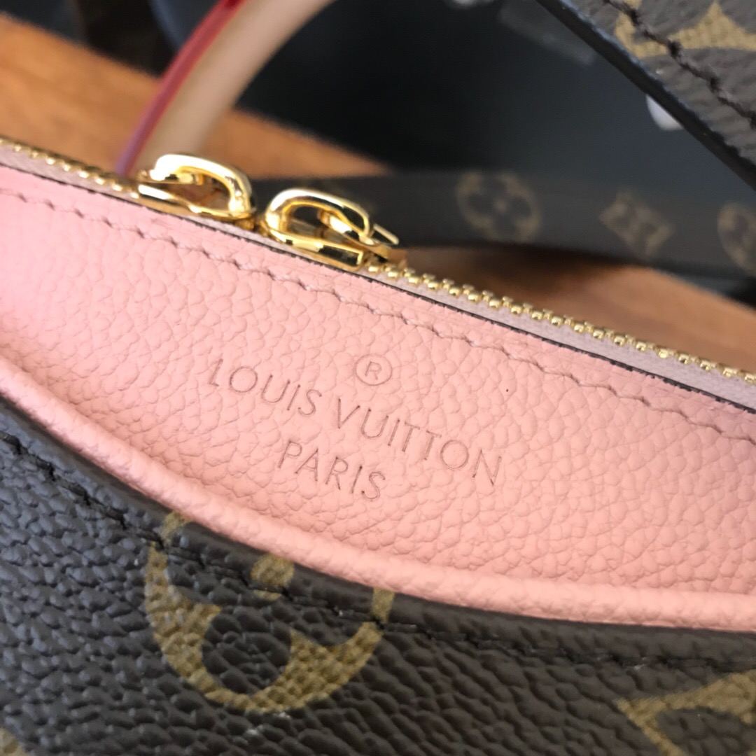 M41241, PALLAS BB Luxury  Louis Vuitton Monogram Canvas and Leather Handbag