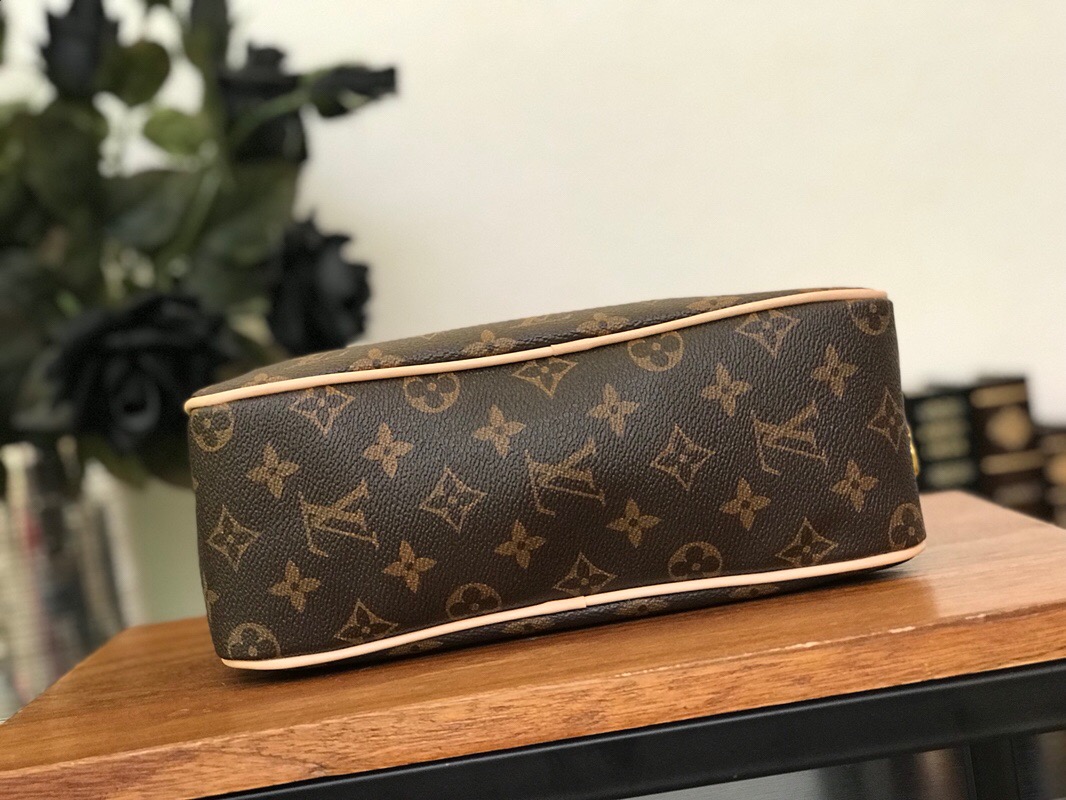 M47527, TOILETRY BAG 25, Louis Vuitton LV