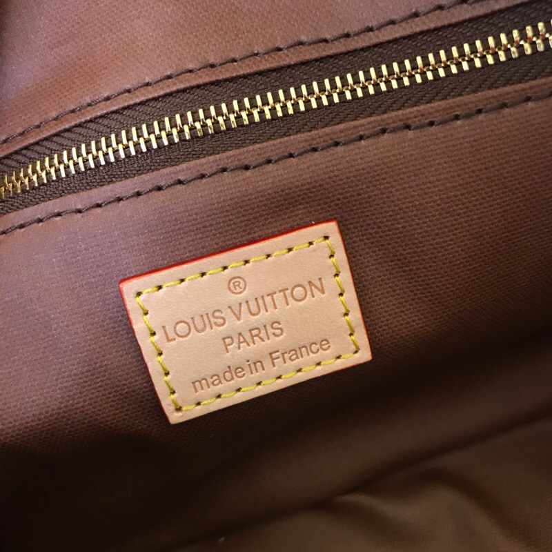 M47527, TOILETRY BAG 25, Louis Vuitton LV