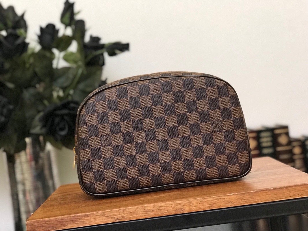 N47624, TOILETRY BAG 25, Louis Vuitton LV