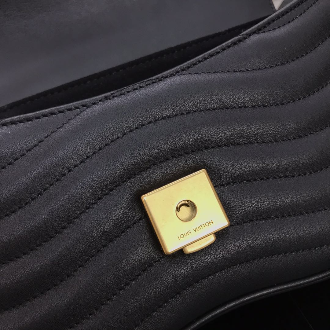 M51498, LOUIS VUITTON NEW WAVE CHAIN BAG MM, Louis Vuitton LV