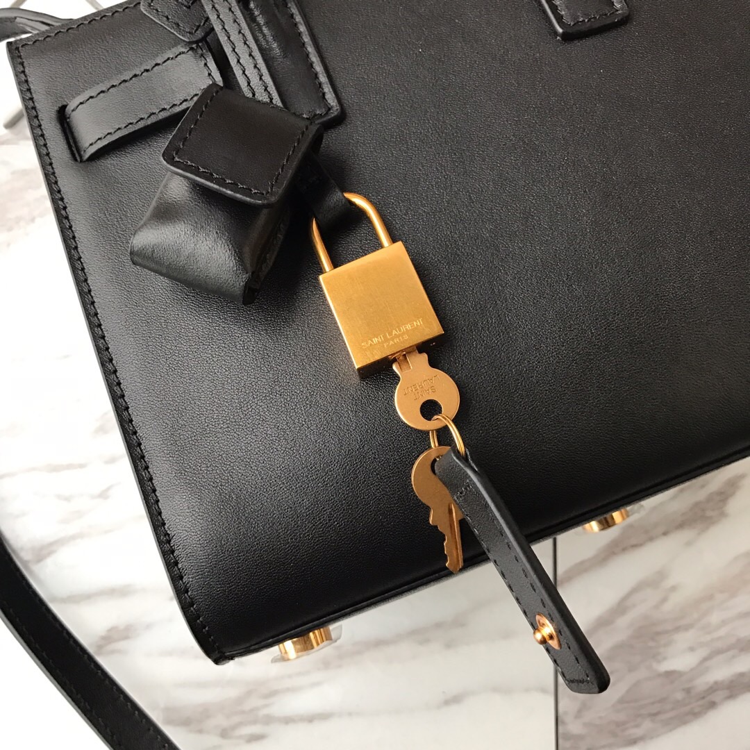 398711 CLASSIC SAC DE JOUR NANO IN SMOOTH LEATHER, YSL Saint Laurent
