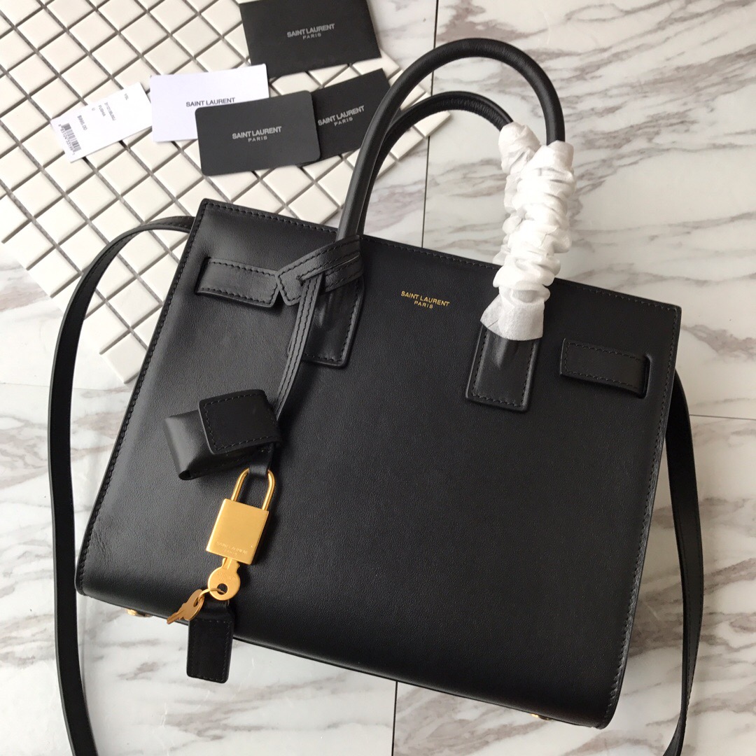 421859 CLASSIC SAC DE JOUR BABY IN SMOOTH LEATHER, YSL Saint Laurent