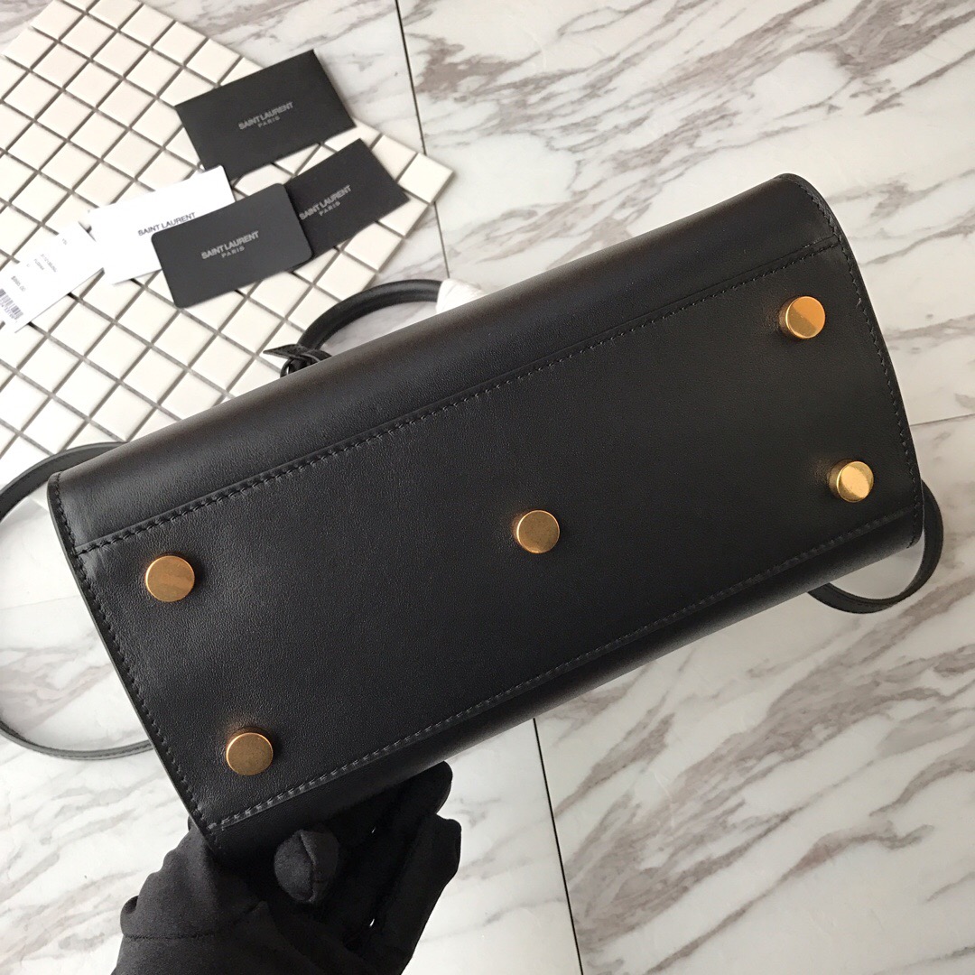 421859 CLASSIC SAC DE JOUR BABY IN SMOOTH LEATHER, YSL Saint Laurent