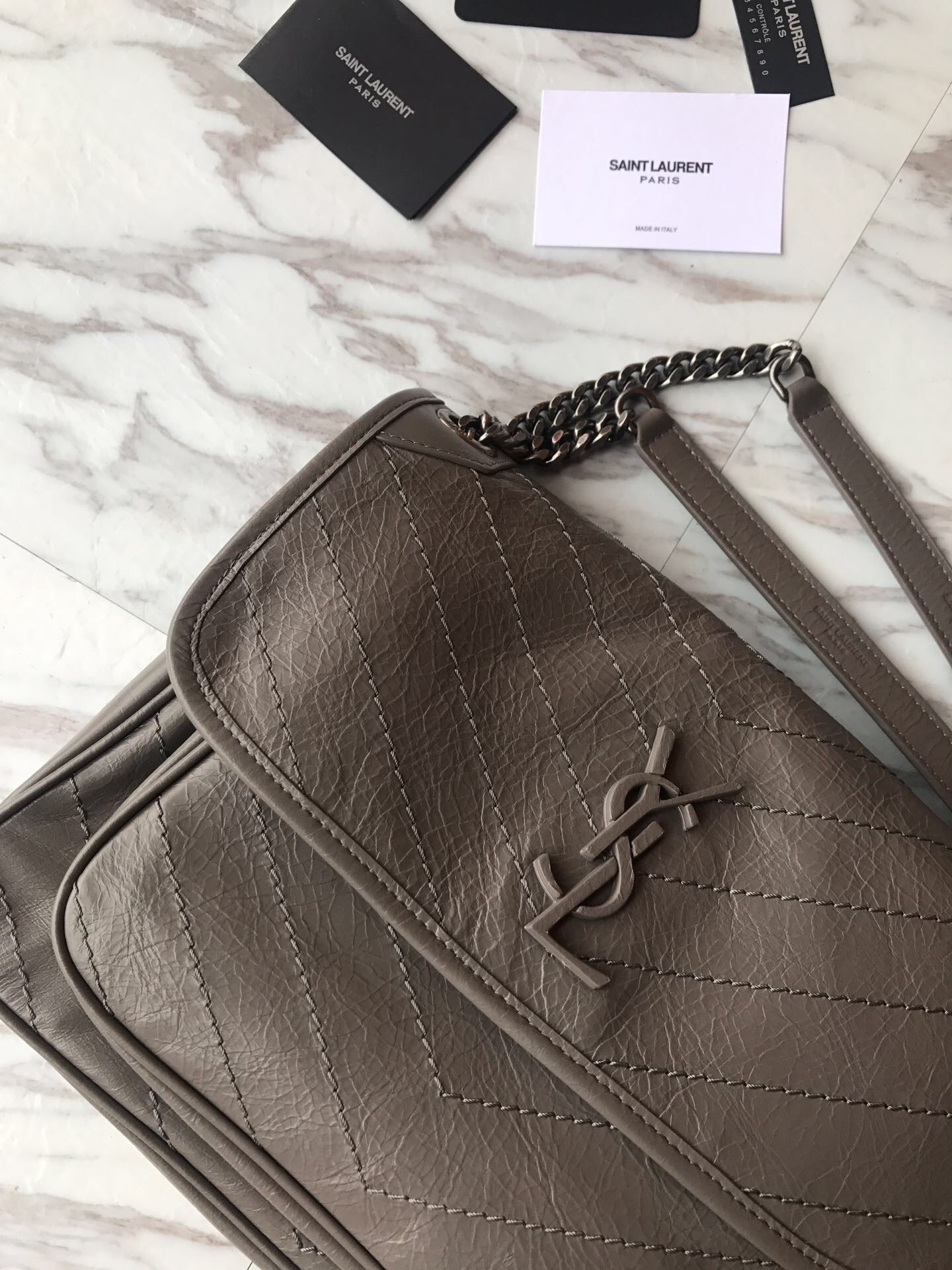 498894 NIKI MEDIUM IN VINTAGE LEATHER, YSL Saint Laurent