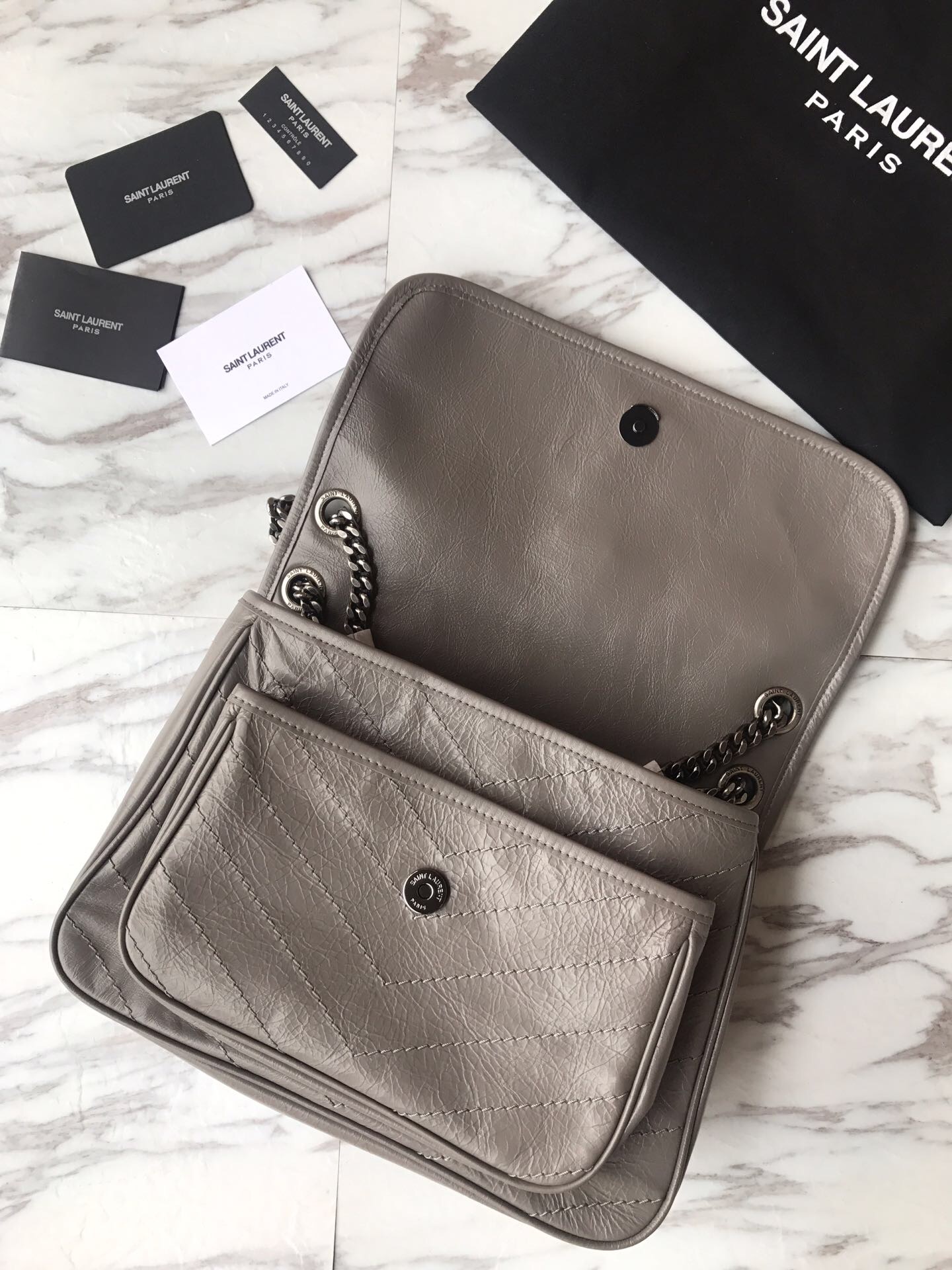 498894 NIKI MEDIUM IN VINTAGE LEATHER, YSL Saint Laurent