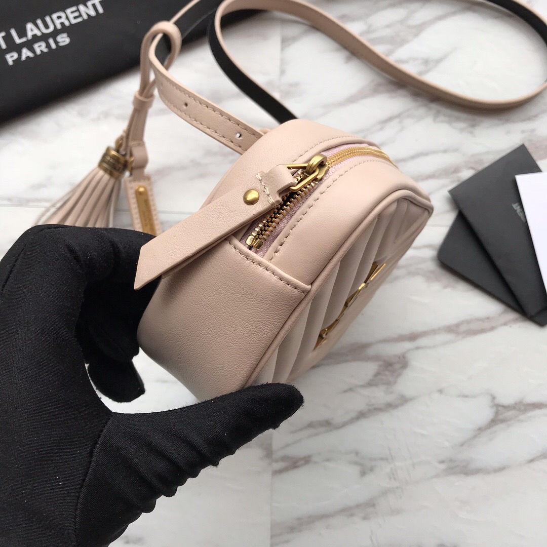534817 LOU BELT BAG IN MATELASSÉ LEATHER, YSL Saint Laurent