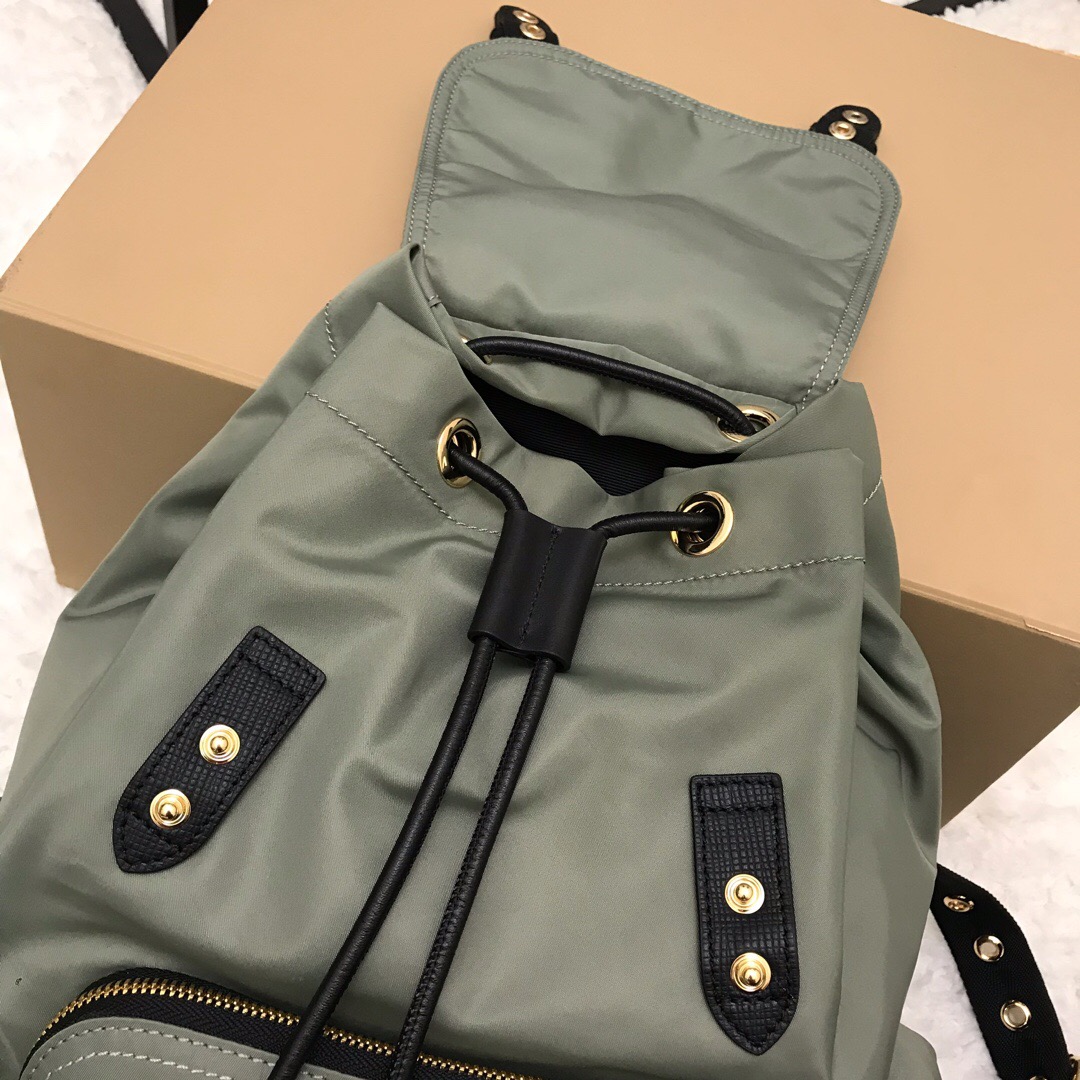 40166221, The Medium Rucksack in Technical Nylon and Leather, BURBERRY BACKPACKS
