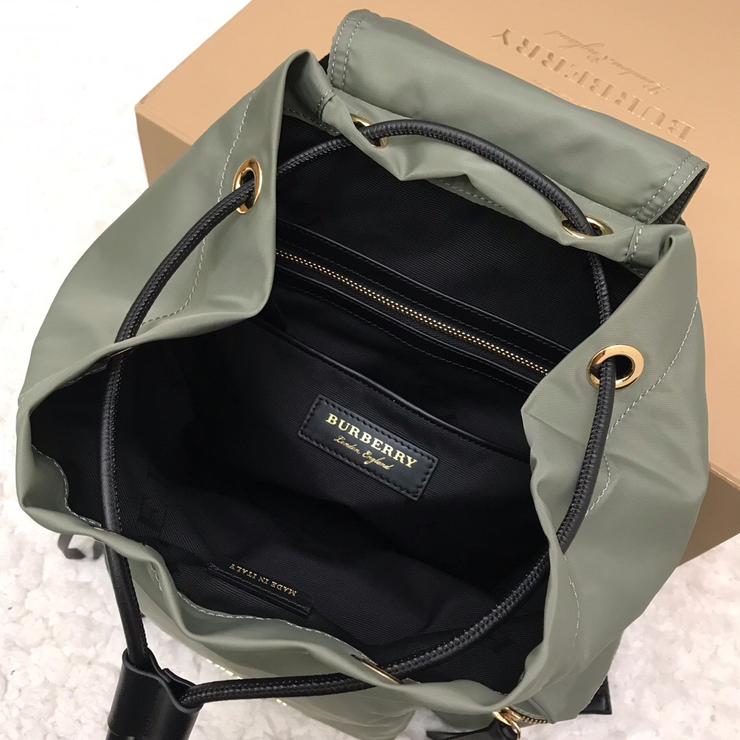 40166221, The Medium Rucksack in Technical Nylon and Leather, BURBERRY BACKPACKS