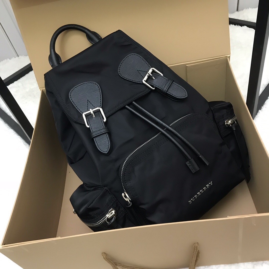 40166221, The Medium Rucksack in Technical Nylon and Leather, BURBERRY BACKPACKS