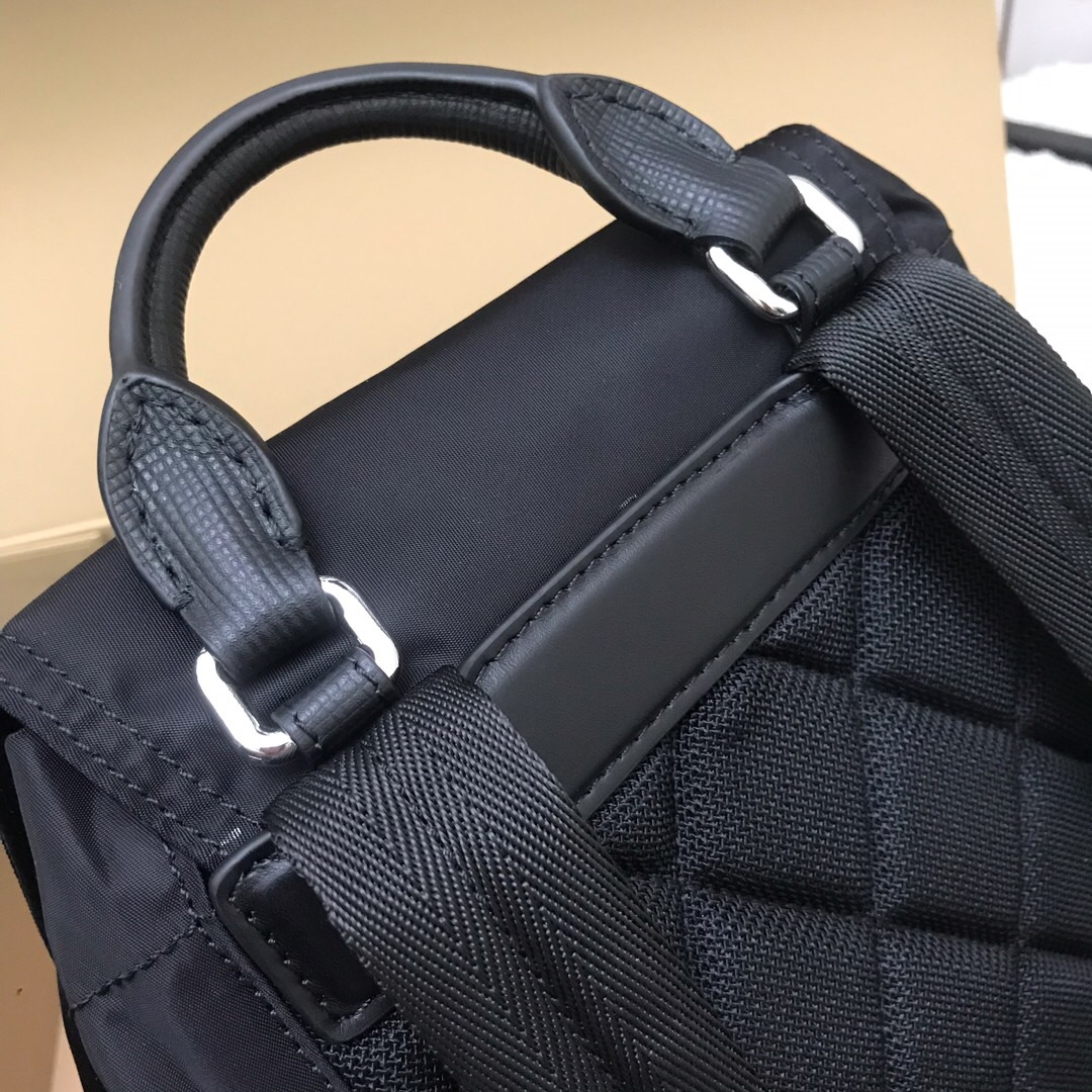 40166221, The Medium Rucksack in Technical Nylon and Leather, BURBERRY BACKPACKS