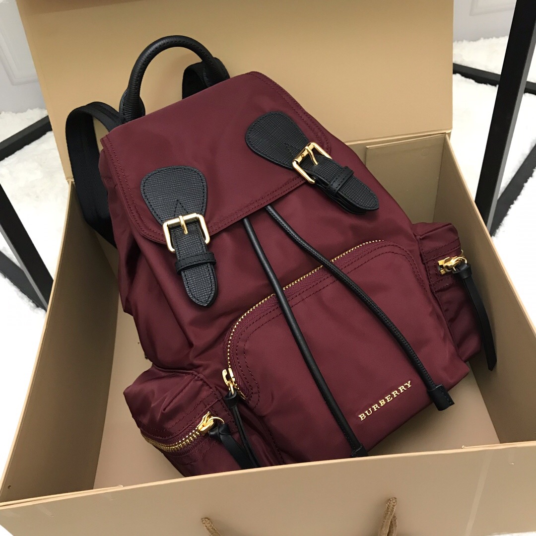 40166221, The Medium Rucksack in Technical Nylon and Leather, BURBERRY BACKPACKS