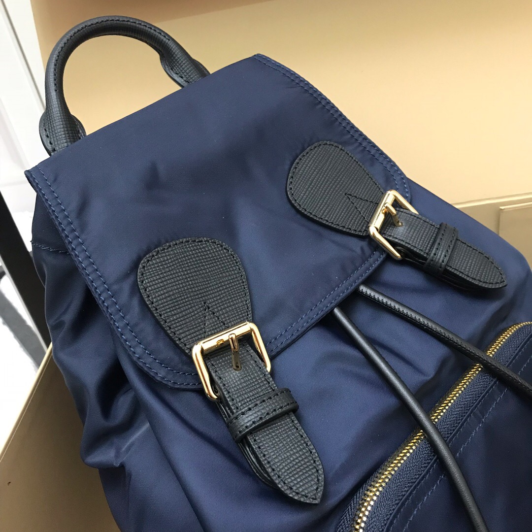 40166221, The Medium Rucksack in Technical Nylon and Leather, BURBERRY BACKPACKS