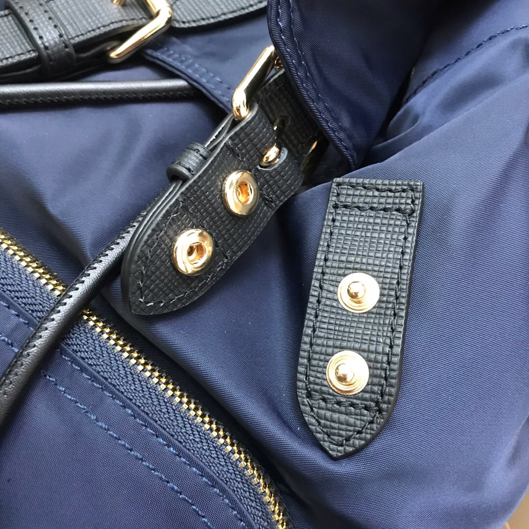 40166221, The Medium Rucksack in Technical Nylon and Leather, BURBERRY BACKPACKS