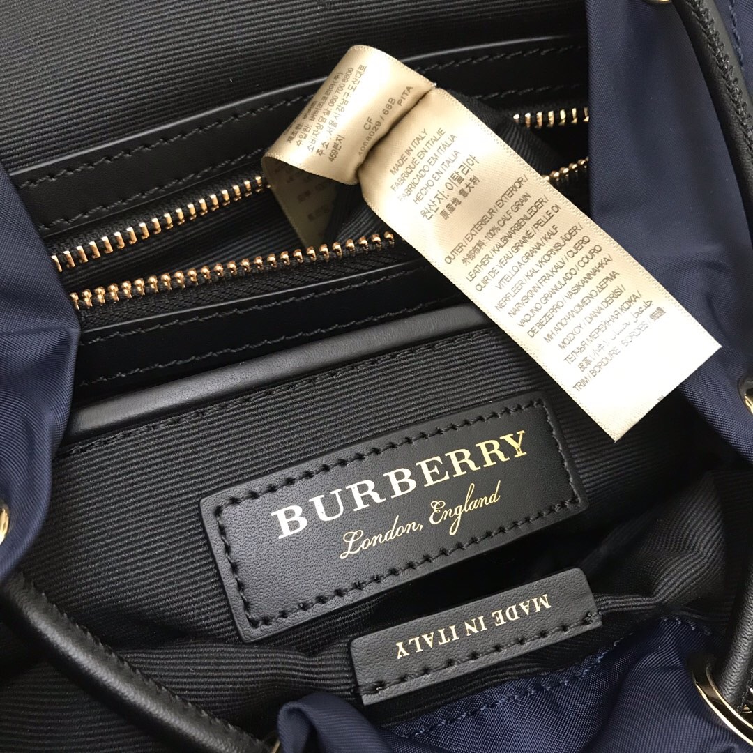 40166221, The Medium Rucksack in Technical Nylon and Leather, BURBERRY BACKPACKS