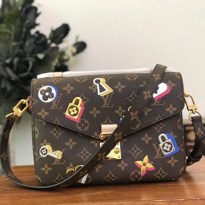 M44366, Louis Vuitton LV, POCHETTE METIS