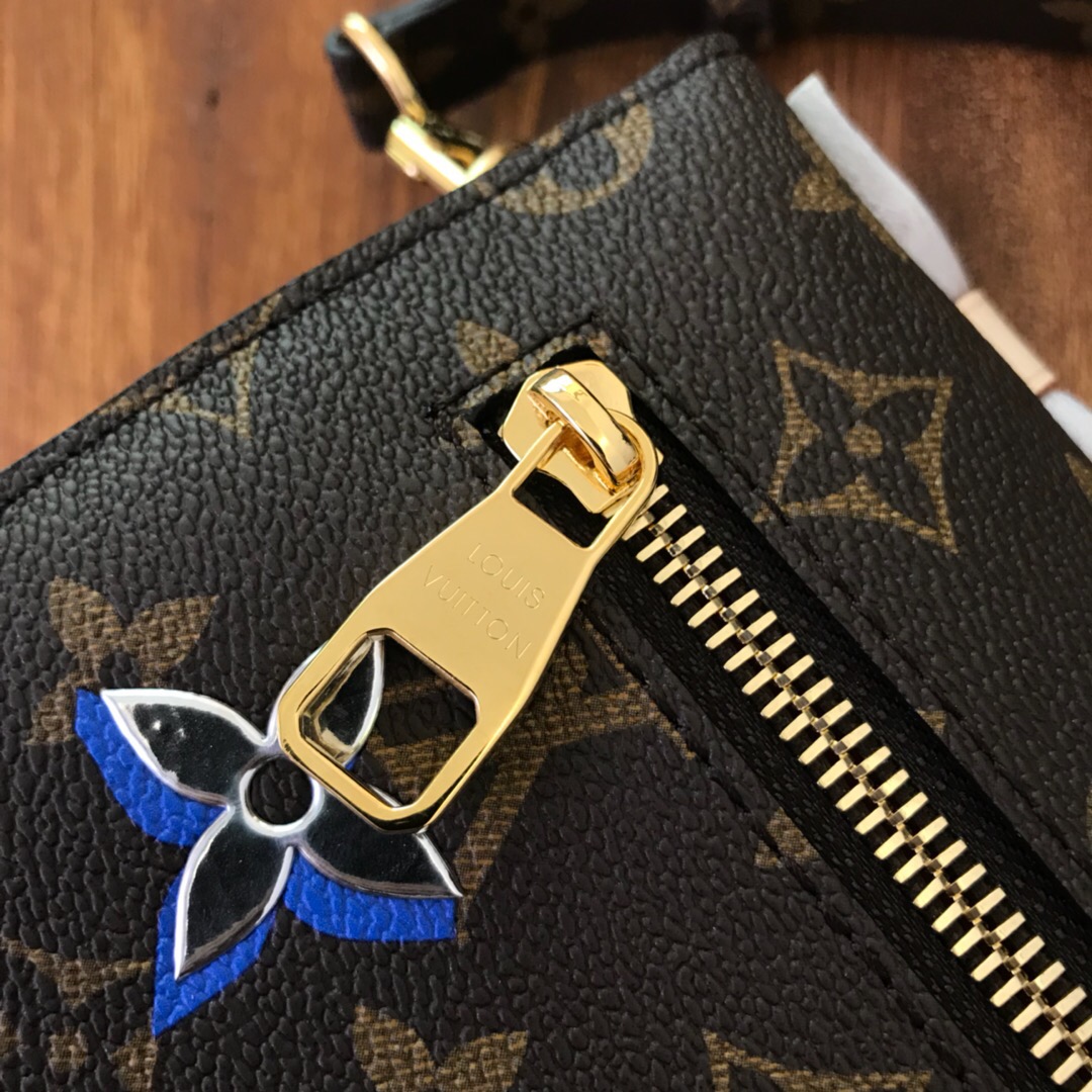 M44366, Louis Vuitton LV, POCHETTE METIS
