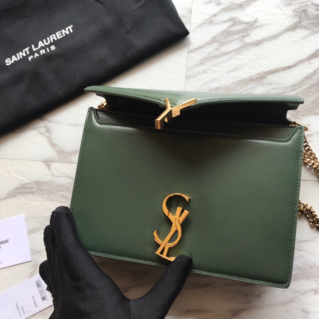 532750, CASSANDRA MONOGRAM CLASP BAG IN SMOOTH LEATHER, YSL Saint Laurent