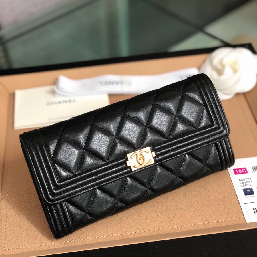 A80286 BOY CHANEL Flap Wallet, Lambskin, Chanel Wallet