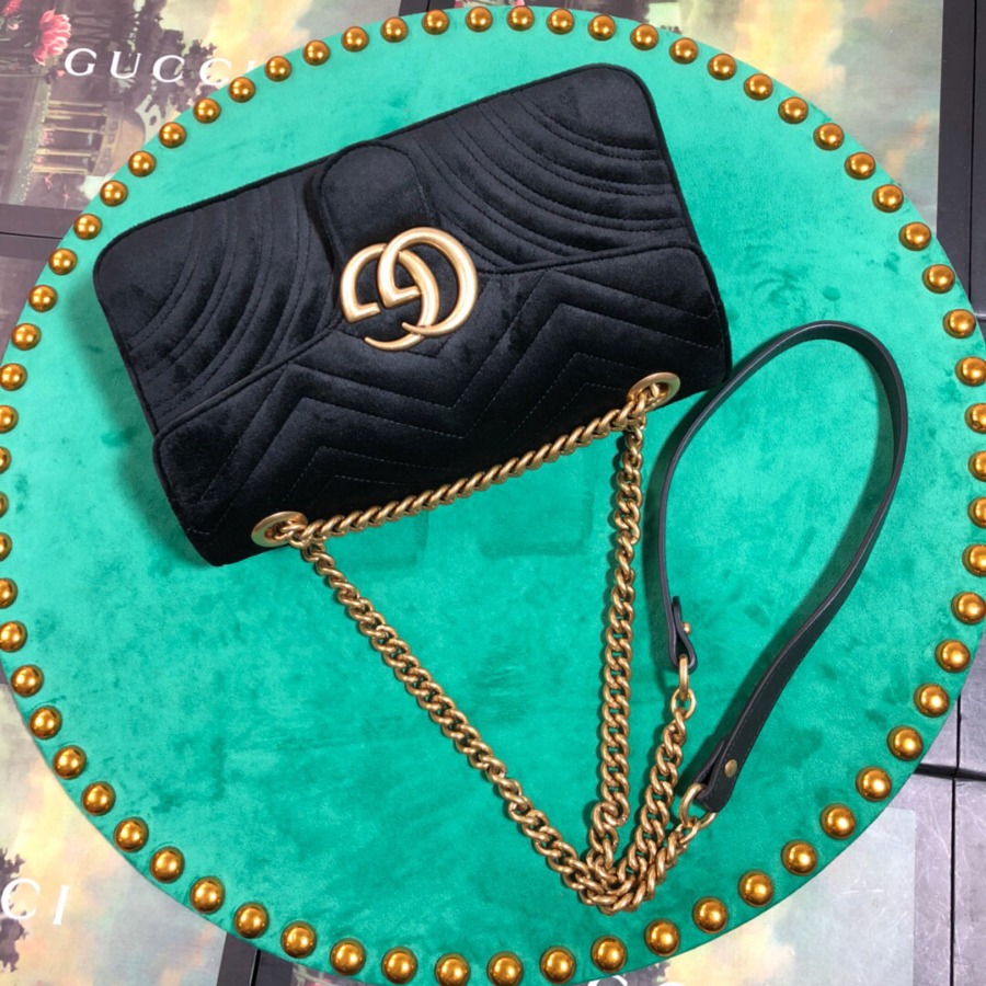 443497 GUCCI GG Marmont velvet shoulder bag