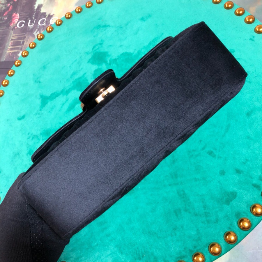 443497 GUCCI GG Marmont velvet shoulder bag