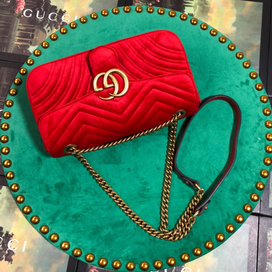 443497 GUCCI GG Marmont velvet shoulder bag