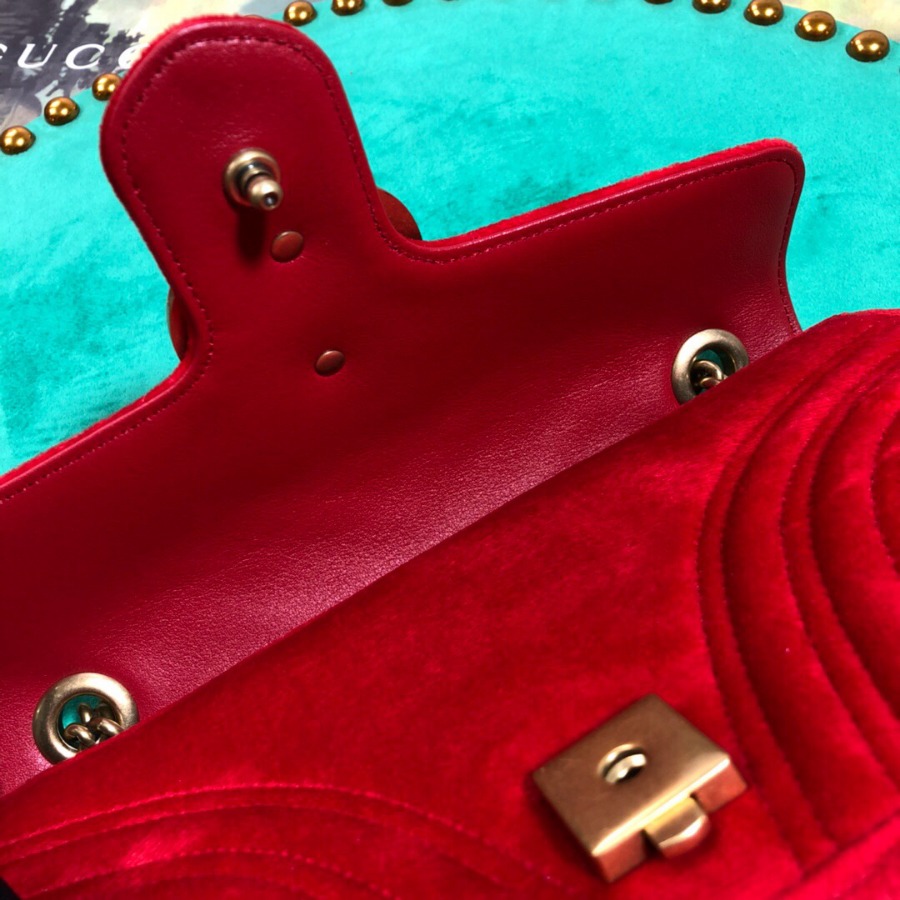 443497 GUCCI GG Marmont velvet shoulder bag
