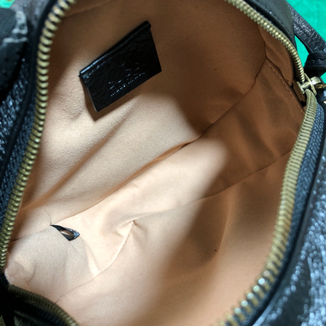550154 GG Marmont mini round shoulder bag