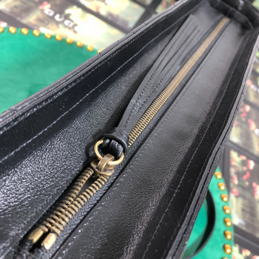 524578 GG Marmont matelassé medium tote, GUCCI HANDBAGS