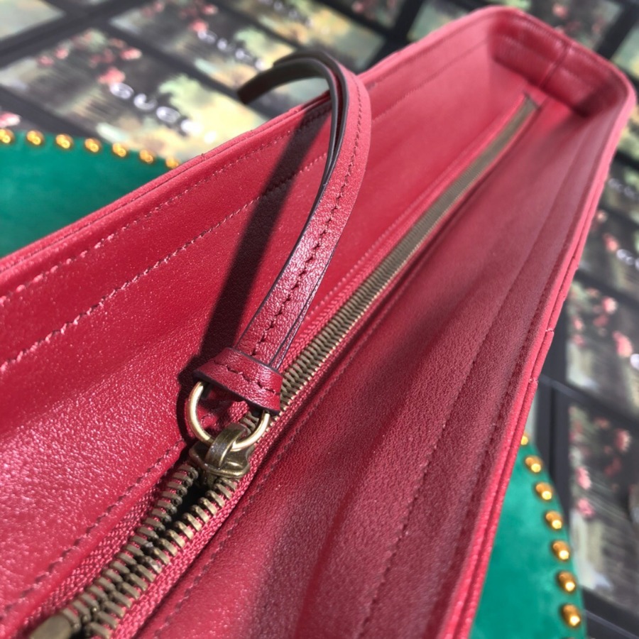 524578 GG Marmont matelassé medium tote, GUCCI HANDBAGS