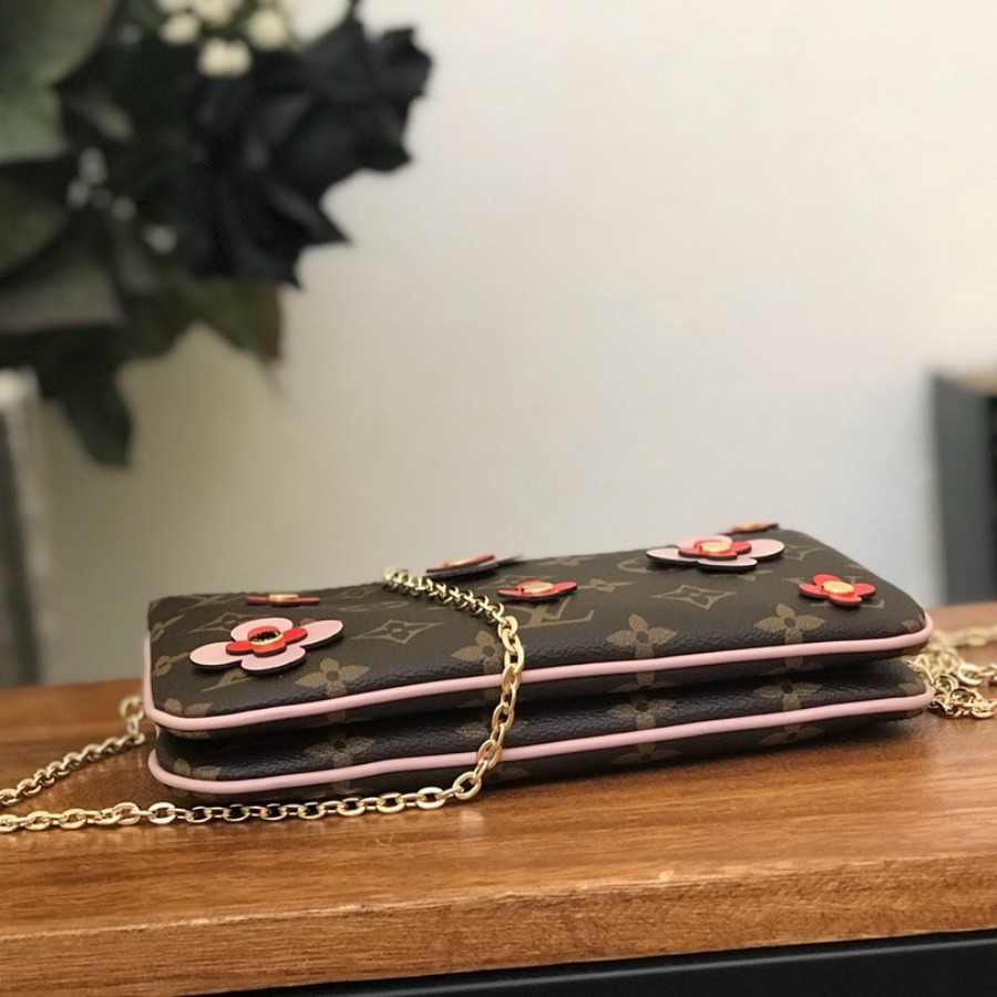M63905, POCHETTE DOUBLE ZIP, Louis Vuitton LV Women | Small Leather Goods | Small Leather Goods