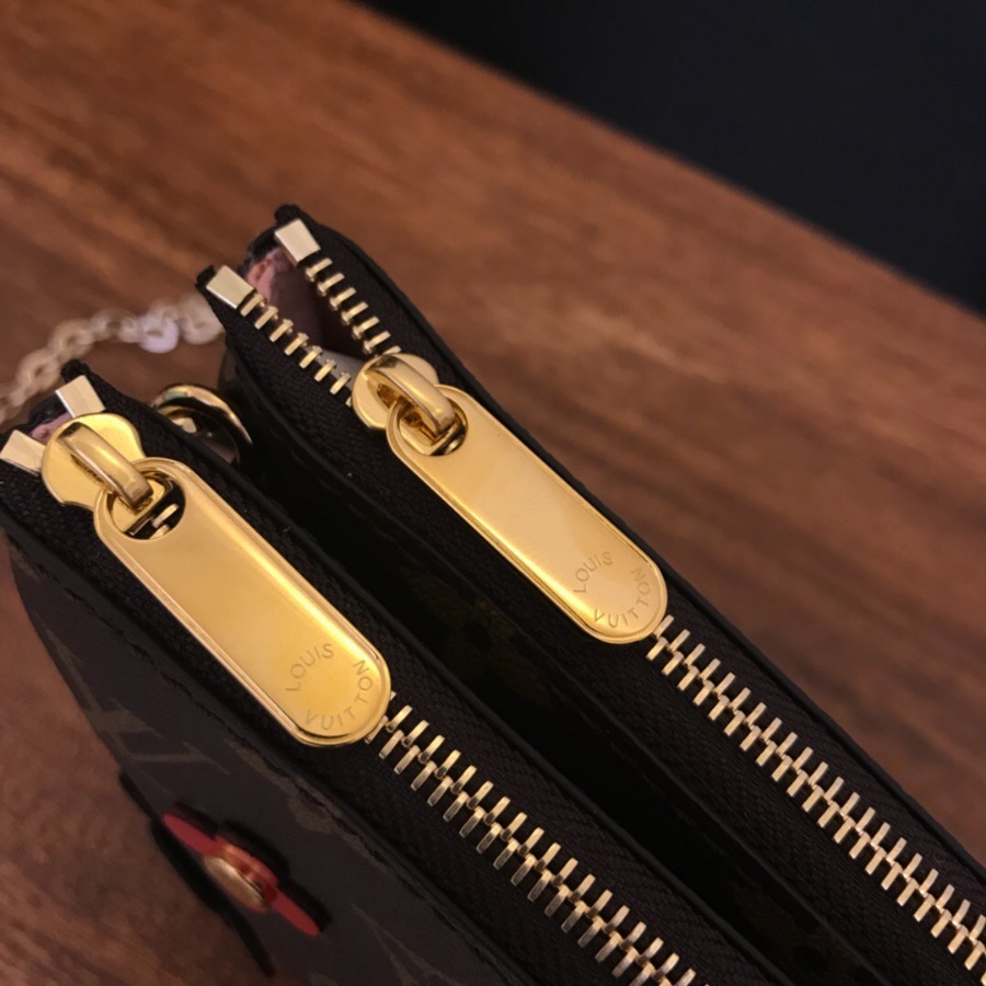 M63905, POCHETTE DOUBLE ZIP, Louis Vuitton LV Women | Small Leather Goods | Small Leather Goods