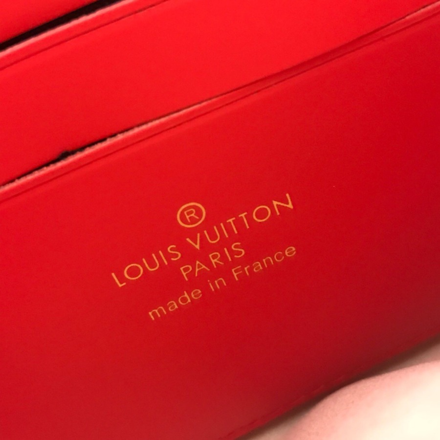 M63905, POCHETTE DOUBLE ZIP, Louis Vuitton LV Women | Small Leather Goods | Small Leather Goods
