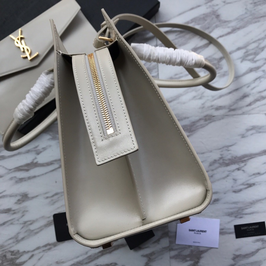 MEDIUM UPTOWN TOTE IN SHINY SMOOTH LEATHER, YSL Saint Laurent
