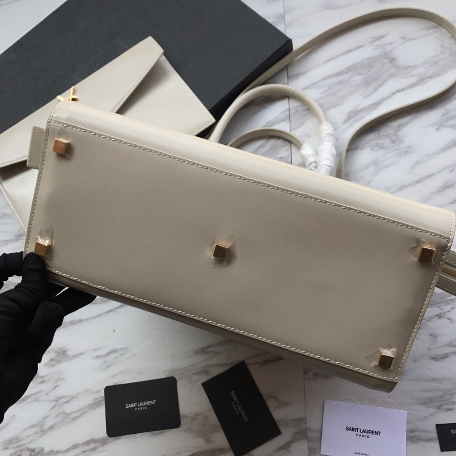 MEDIUM UPTOWN TOTE IN SHINY SMOOTH LEATHER, YSL Saint Laurent