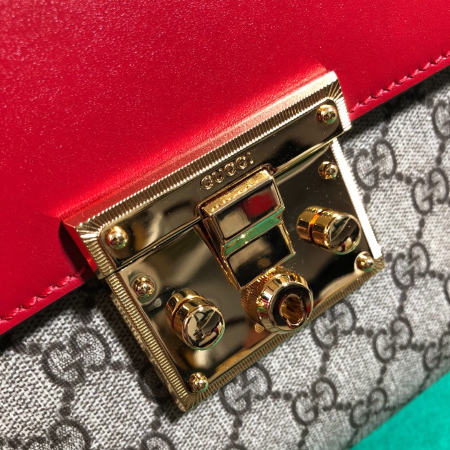 453188 Padlock Gucci Signature top handle bag