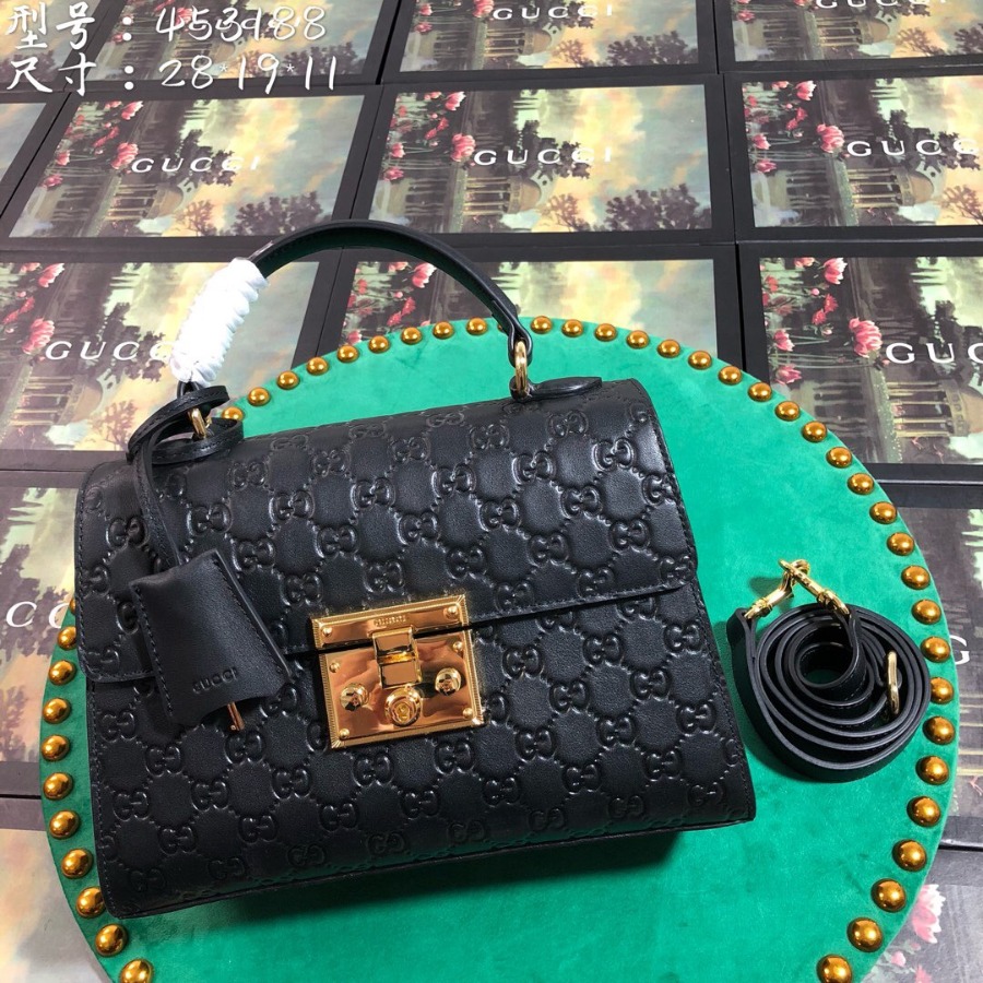 453188 Padlock Gucci Signature top handle bag